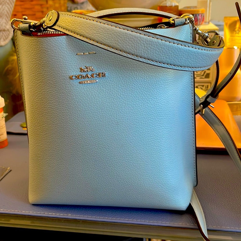 Coach small bucket bag